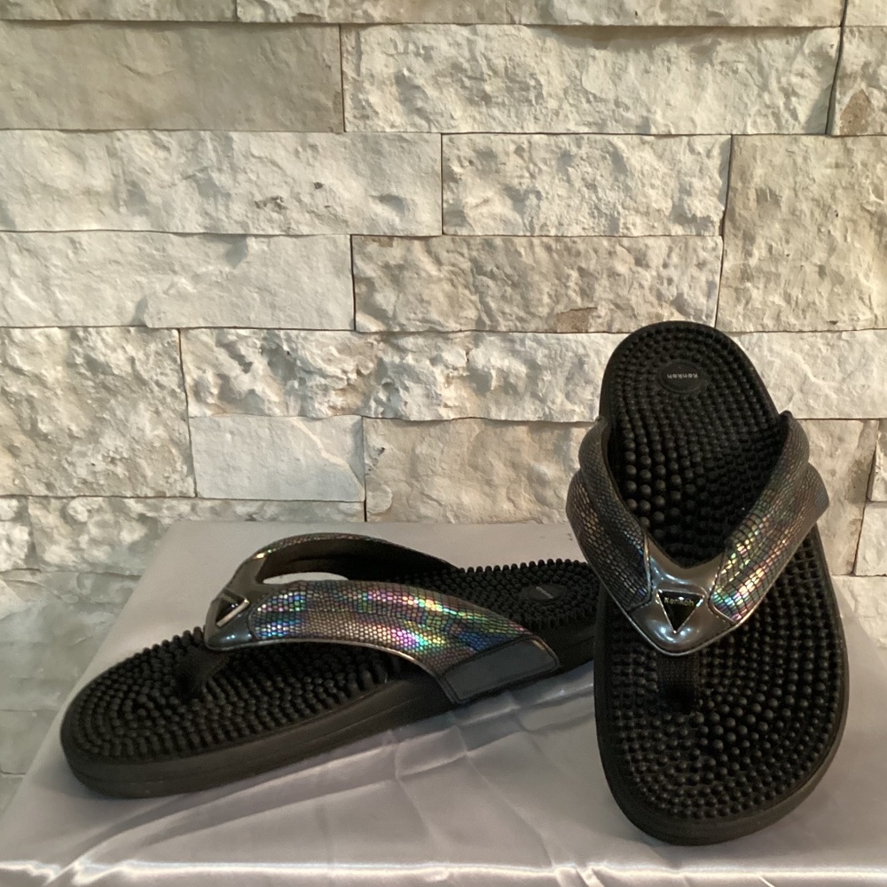 Kenkoh Spirit V Thong Sandals
